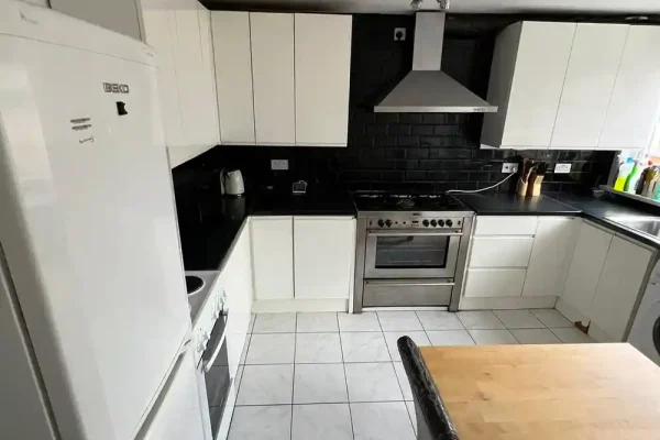 29a7f680-747a-4161-be7a-d08c3491944d