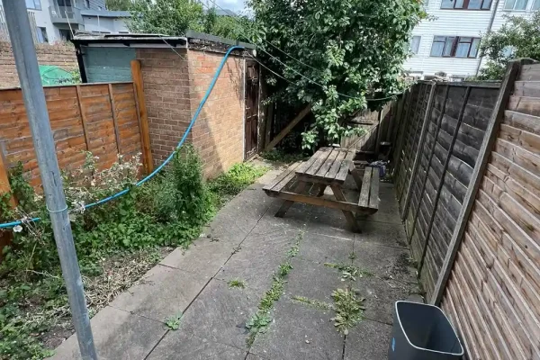 45ecfecd-1c8b-4904-a8bd-cd0cb6887019