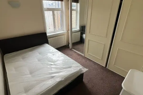 5848d462-5316-46e8-9273-26140a9d6e73