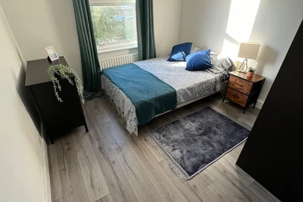 b3953675-df54-45d0-8d2f-76cafb4790a6