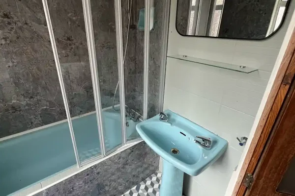 c06ad2cc-3991-48fe-bb61-4ba6790661d6