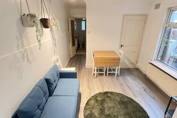 ed5274e1-661e-4339-8d5c-fcedb901e16b